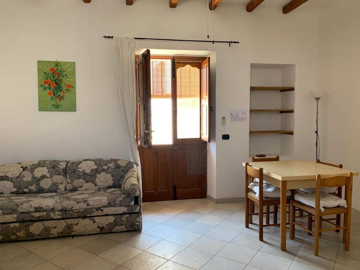 Za Genia Apartment Stromboli Bagian luar foto